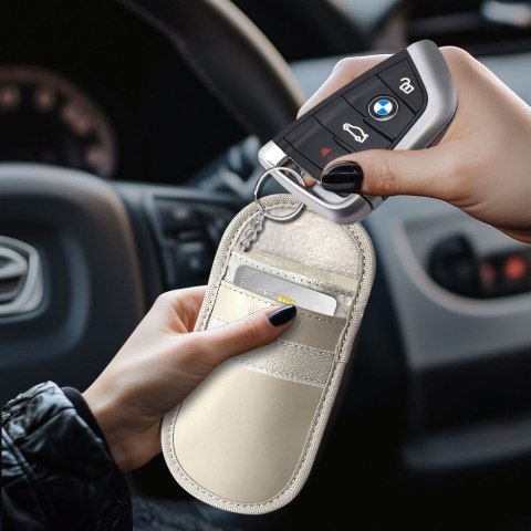 KLATKA FARADAYA TECH-PROTECT KLR100 POUCH KEYLESS RFID SIGNAL BLOCKER CASE CAFFE LATTE Tech-Protect