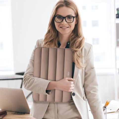 TECH-PROTECT FLUFFY LAPTOP 15-16 WALNUT Tech-Protect